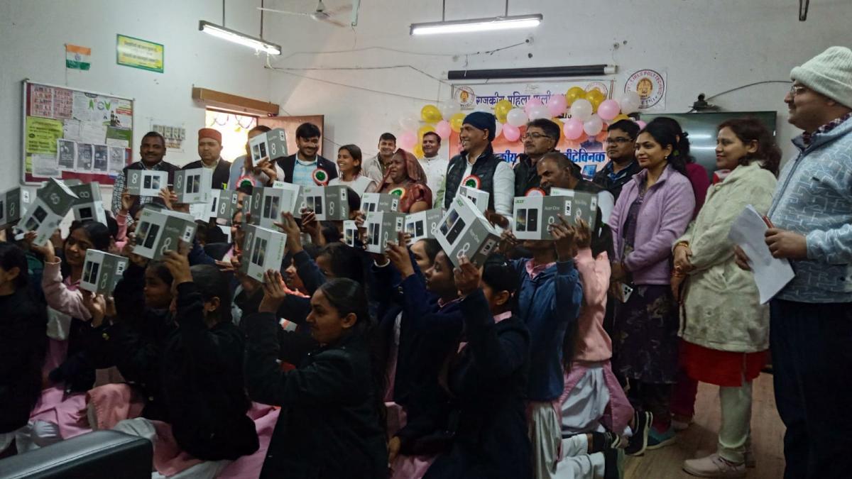 Tablet Distribution